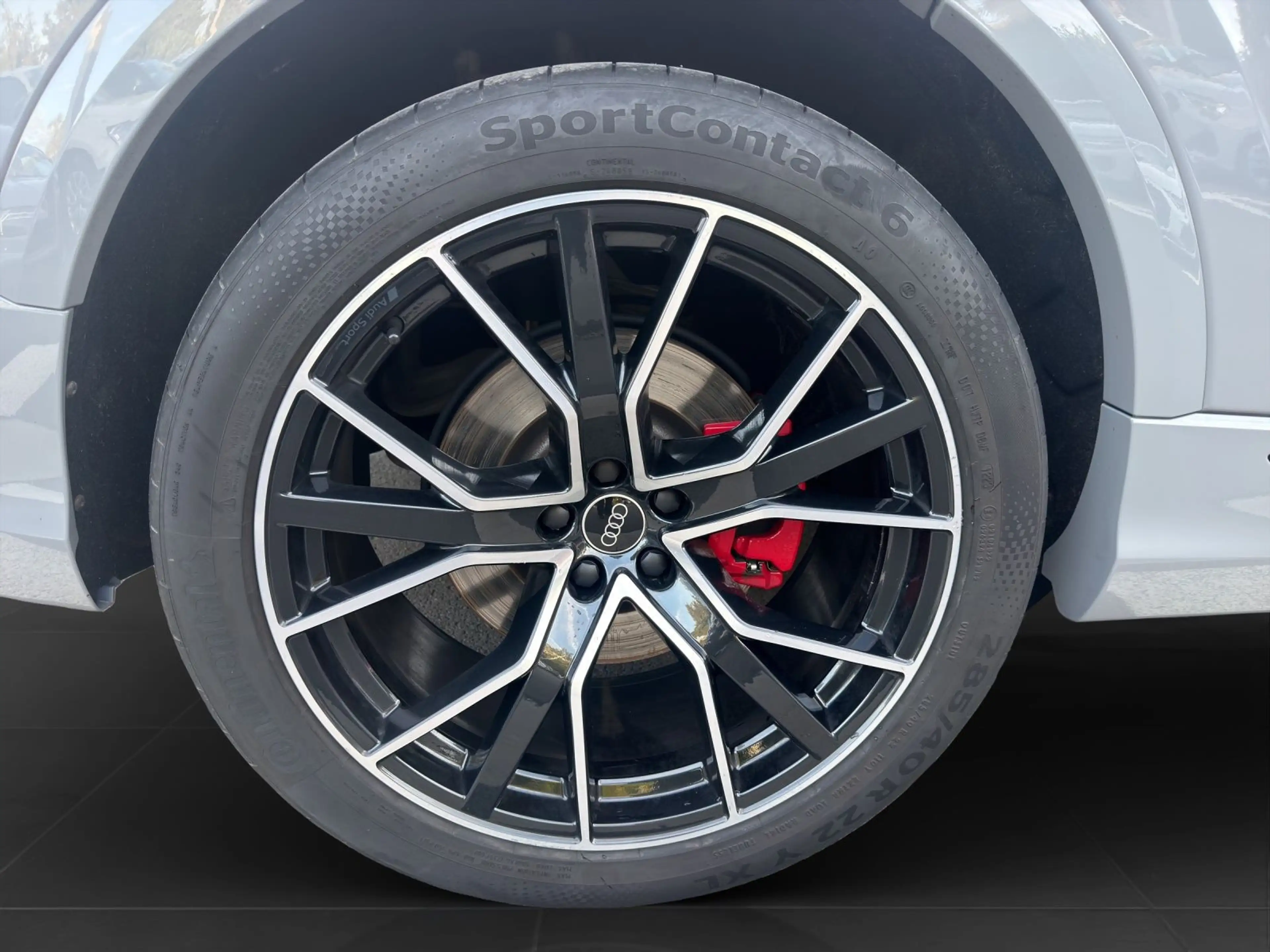 Audi Q8 50 TDI Q S LINE COMPETITION + PANO RAUTE S-SI — photo 7