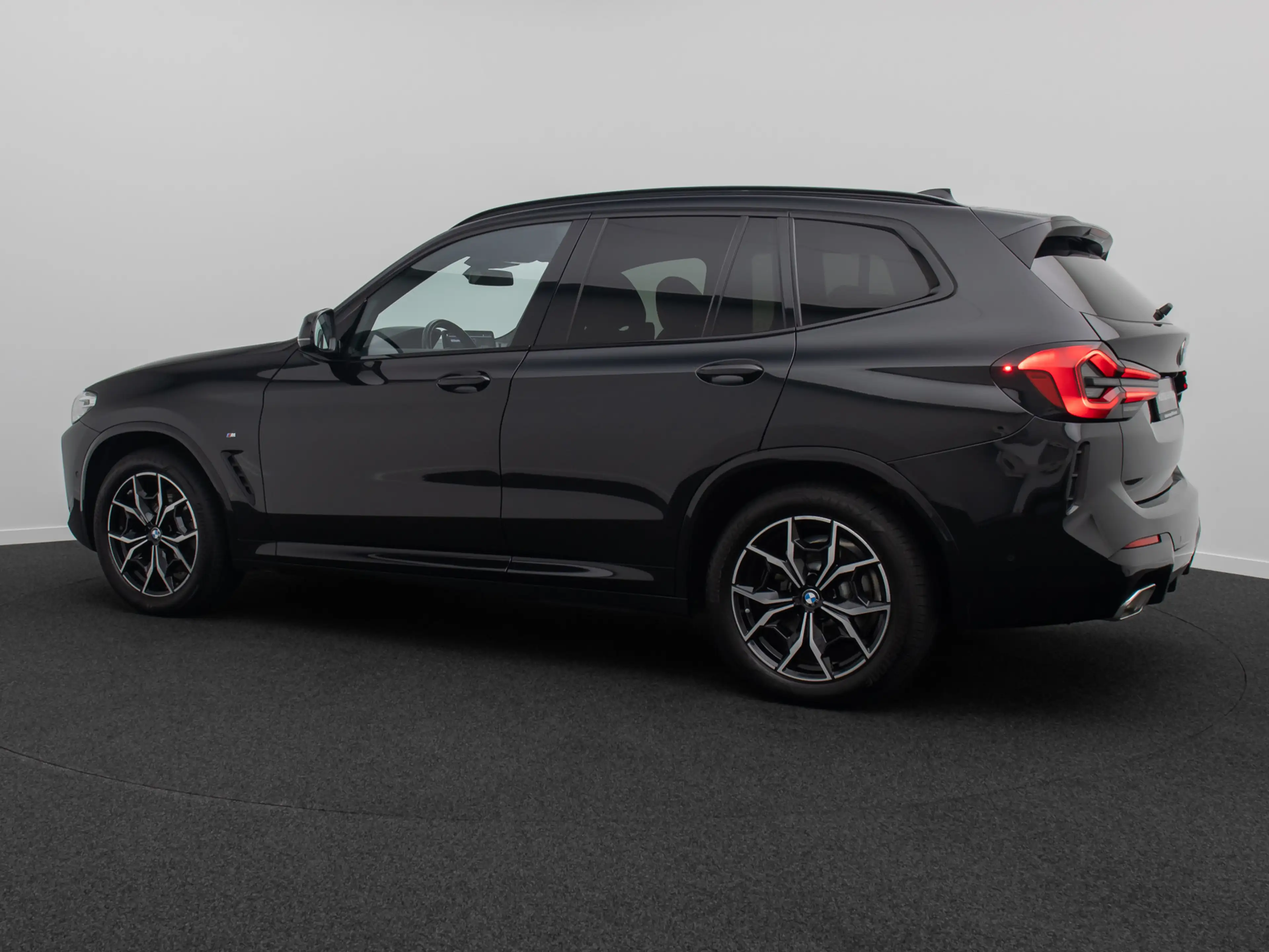 BMW X3 M Sport Kamera HUD DAB HiFi Komfort 19 — photo 10