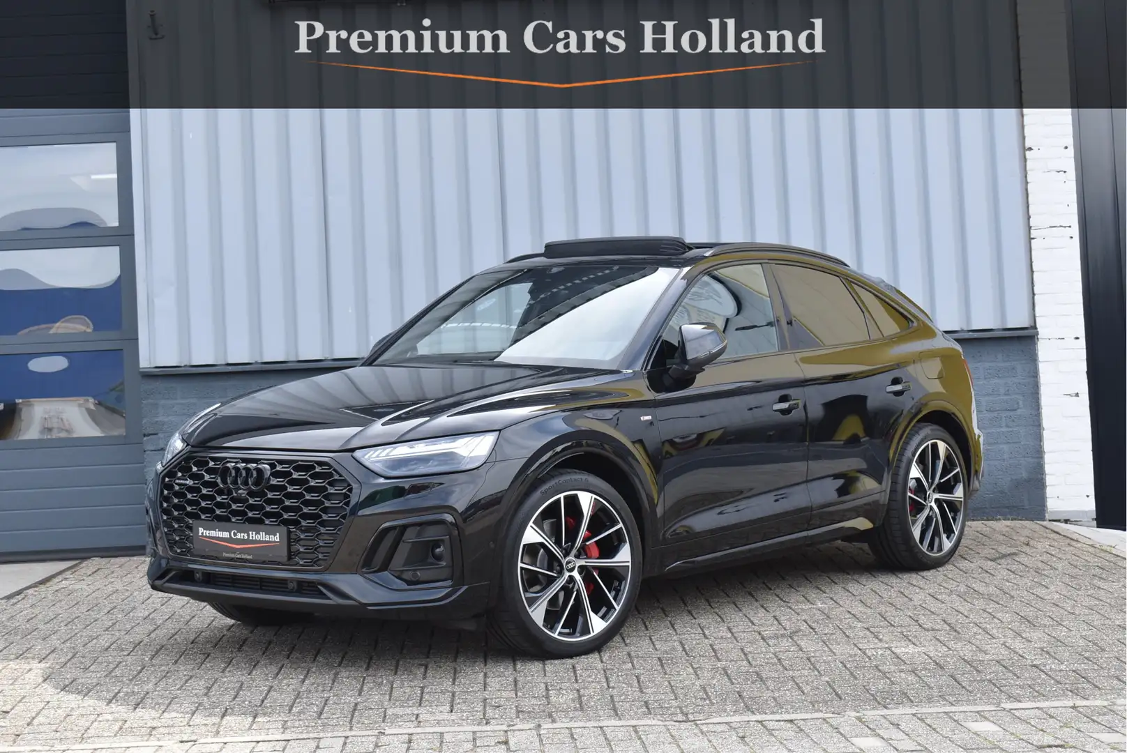 Audi Q5 Sportback 55 TFSI e S-Line 367 Pk Black Ed Pano Lu Zwart - 1