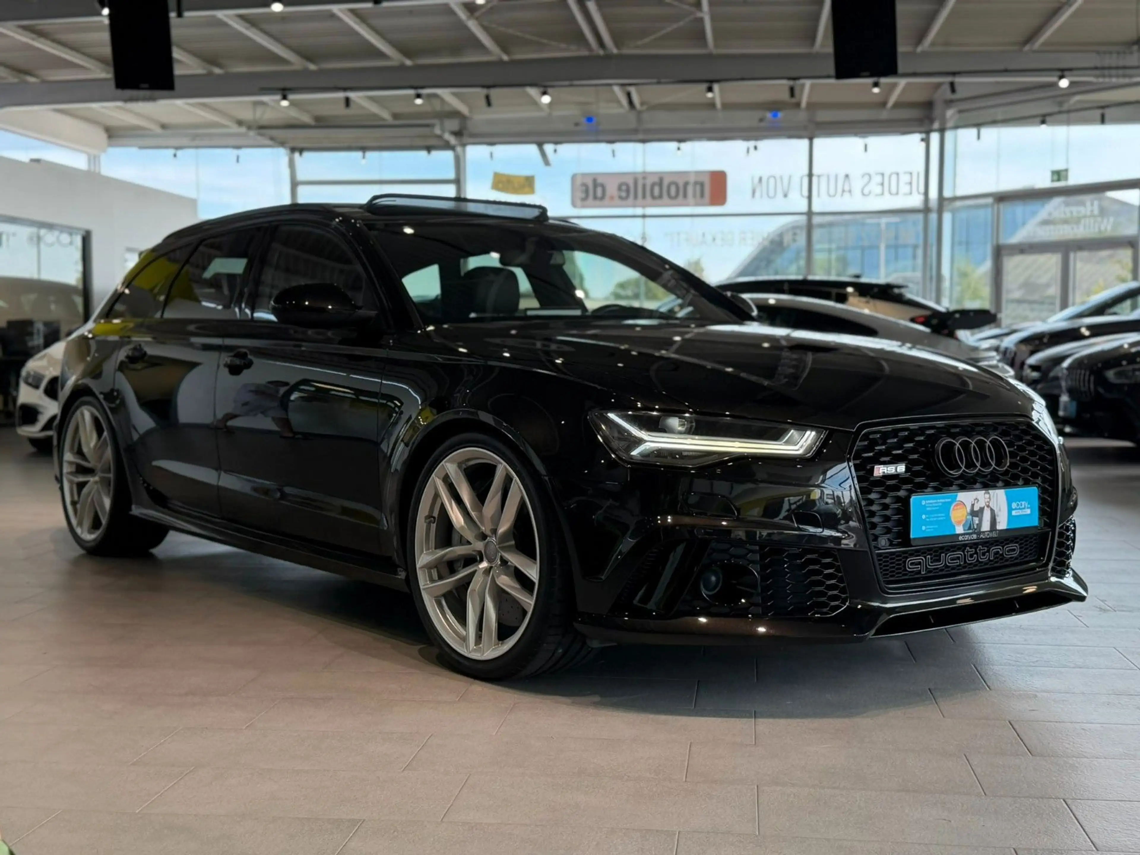 Audi RS6 Avant *VMAX*Keramik*Pano*Massage*SBL* — photo 8