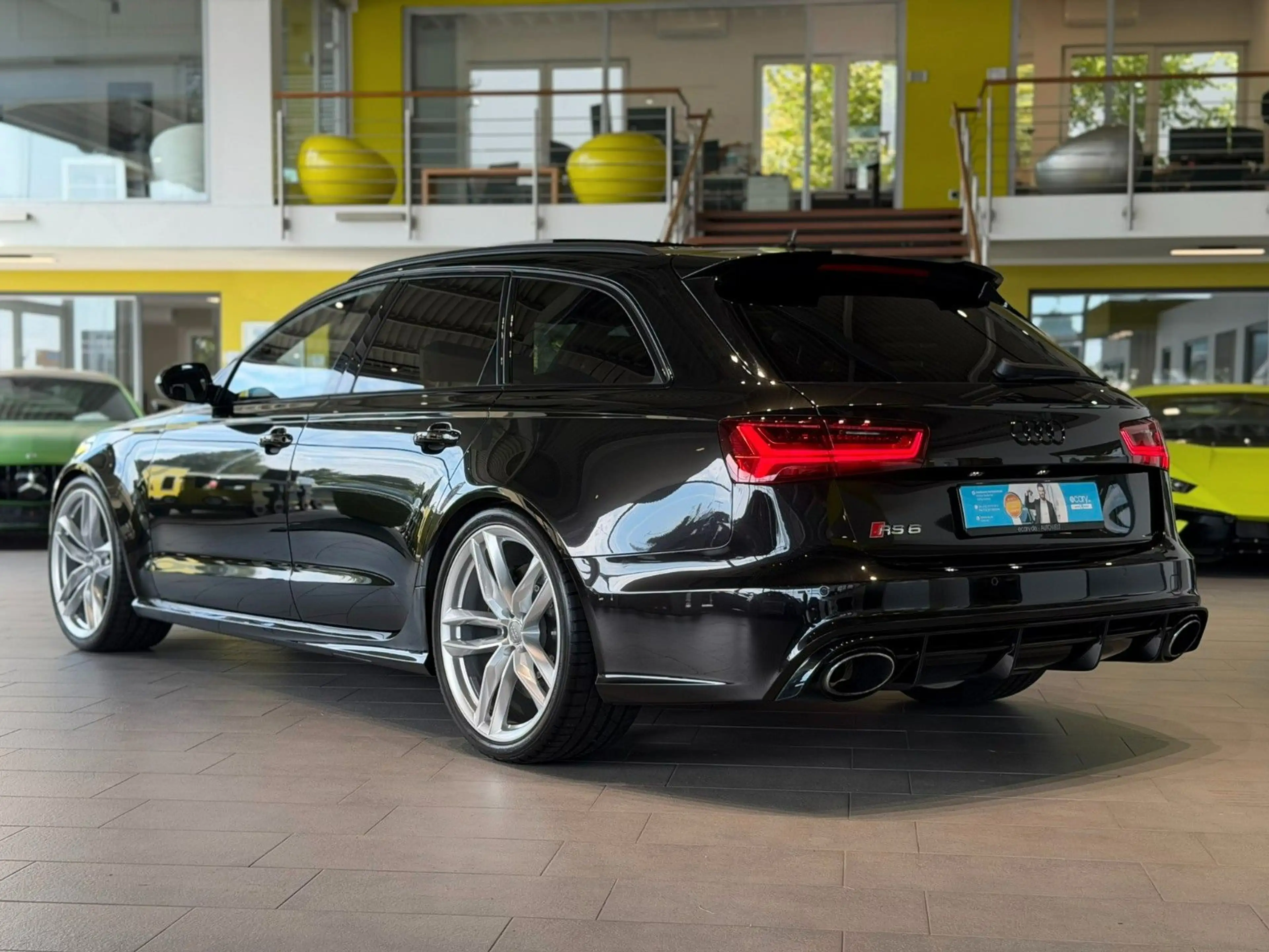 Audi RS6 Avant *VMAX*Keramik*Pano*Massage*SBL* — photo 3