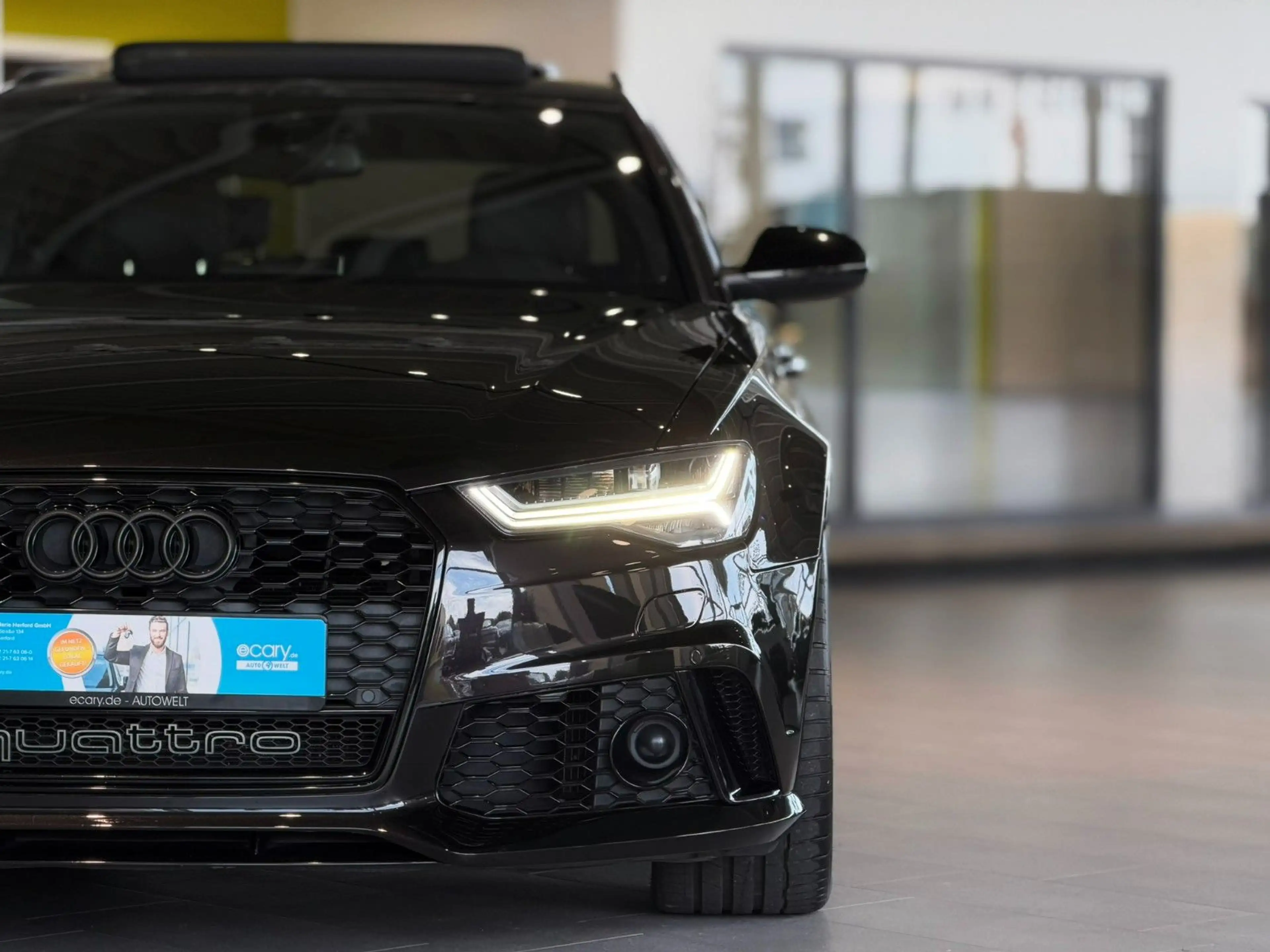Audi RS6 Avant *VMAX*Keramik*Pano*Massage*SBL* — photo 10