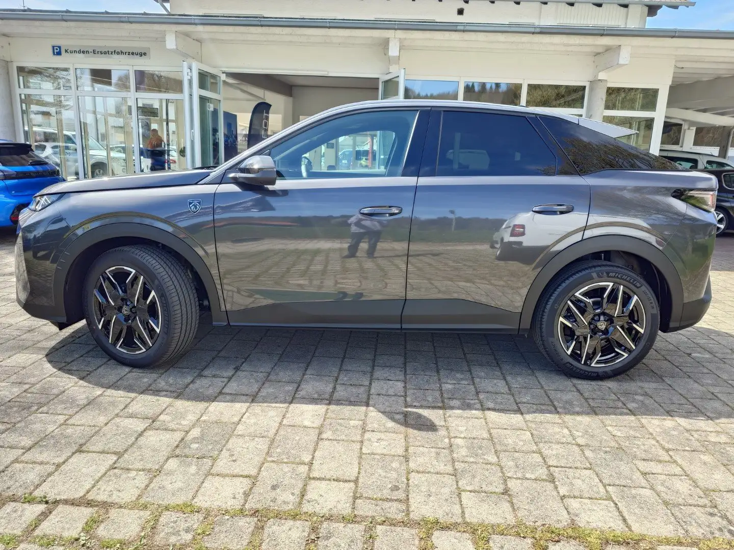 Peugeot 3008 Hybrid 136 GT - 2