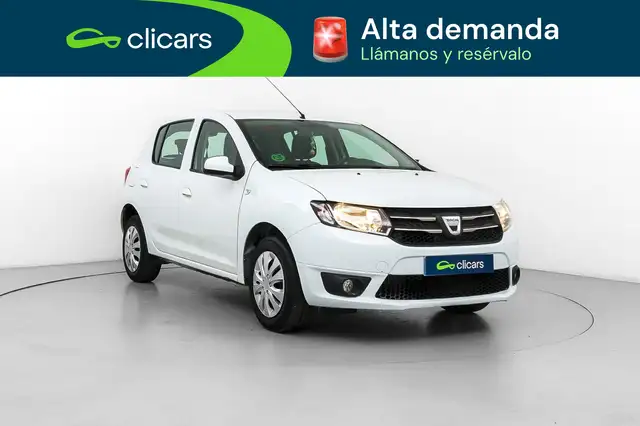 Dacia Sandero view 3