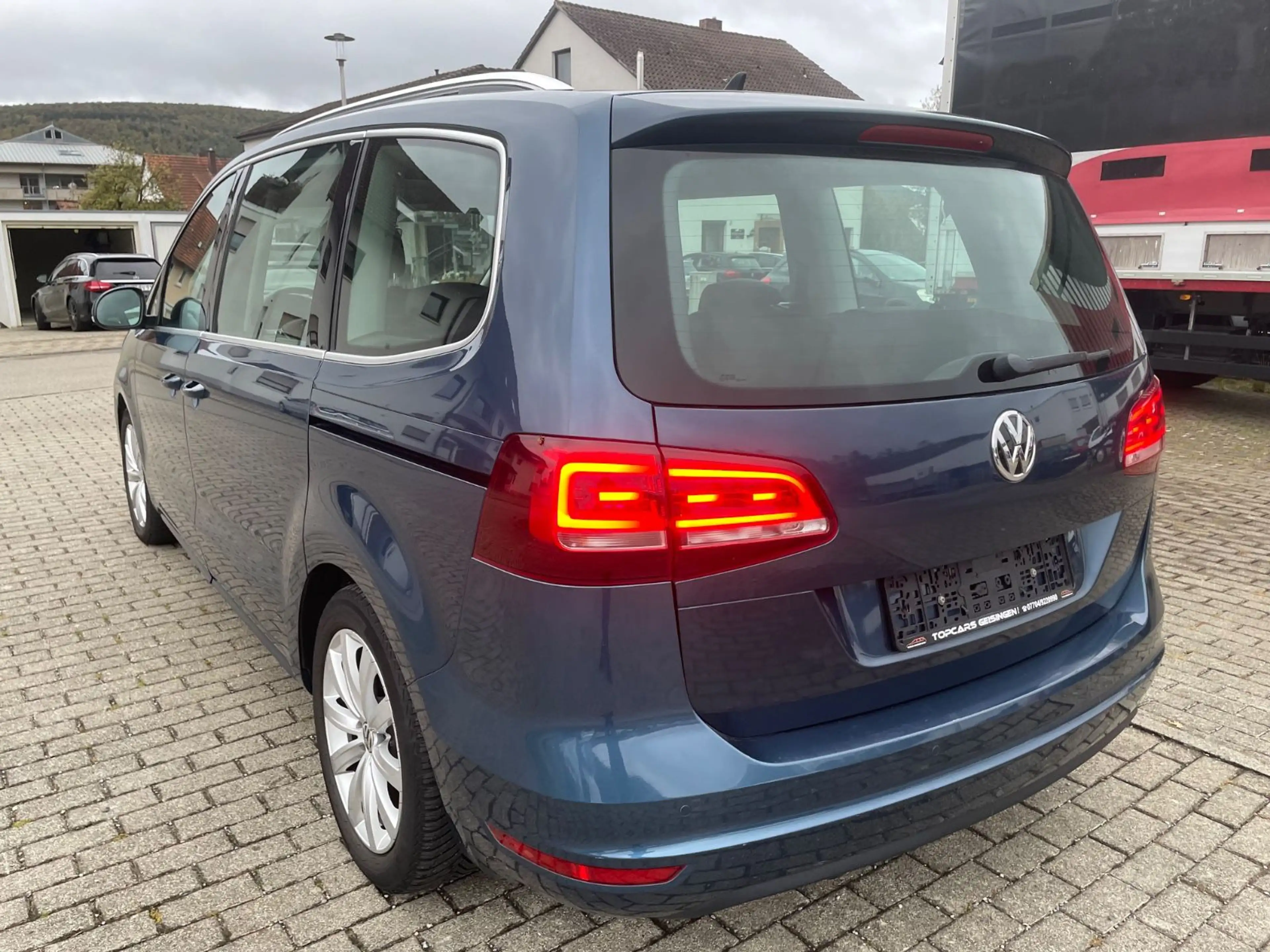 Volkswagen Sharan TDI DSG HIGH XENON/PANO/AHK/NAVI/7-SITZER — photo 8