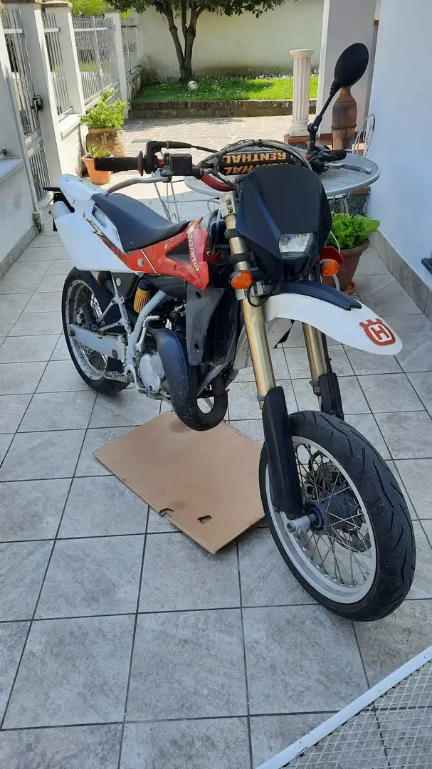 Husqvarna SM 125 Rood - 1
