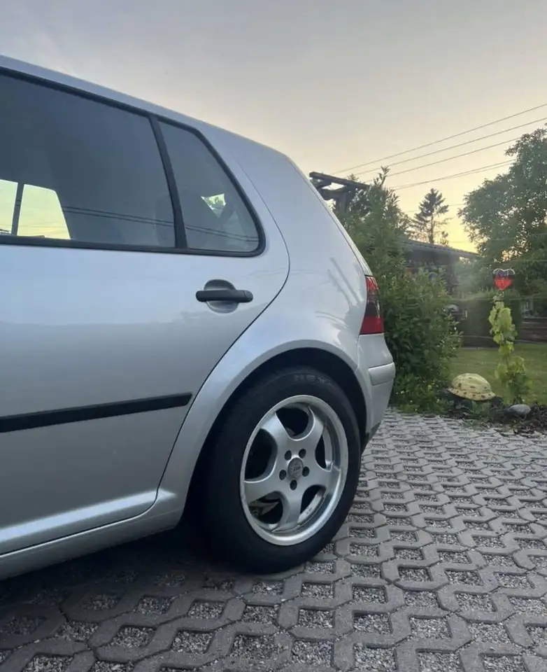 Volkswagen Golf, foto 2