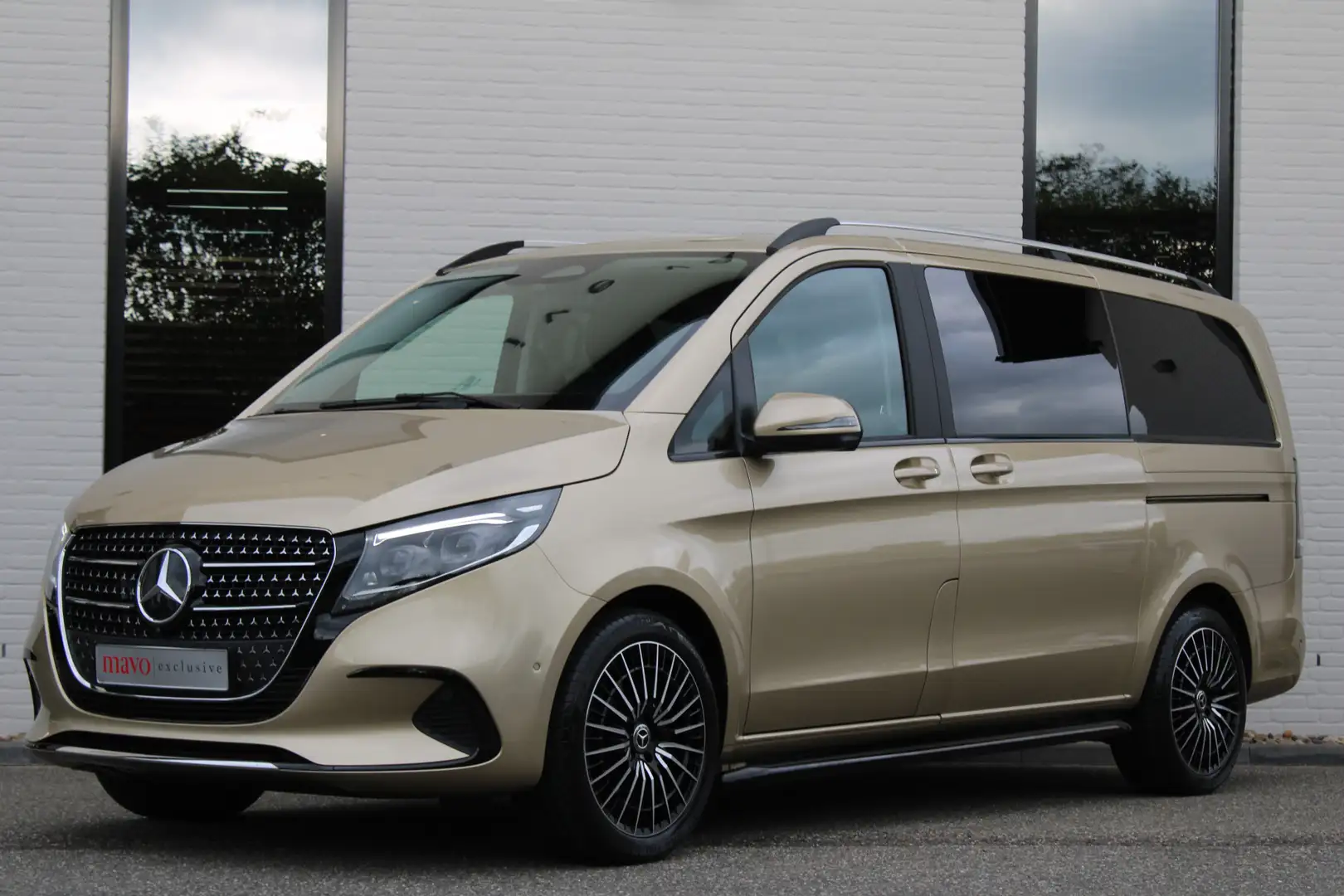 Mercedes-Benz V 220 220d / Lang / DC / New Model / 2x Schuifdeur / Bur Or - 2