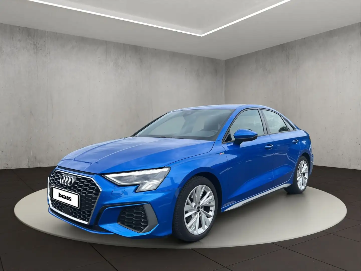 Audi A3 S line 35 TFSI S tronic Blau - 1