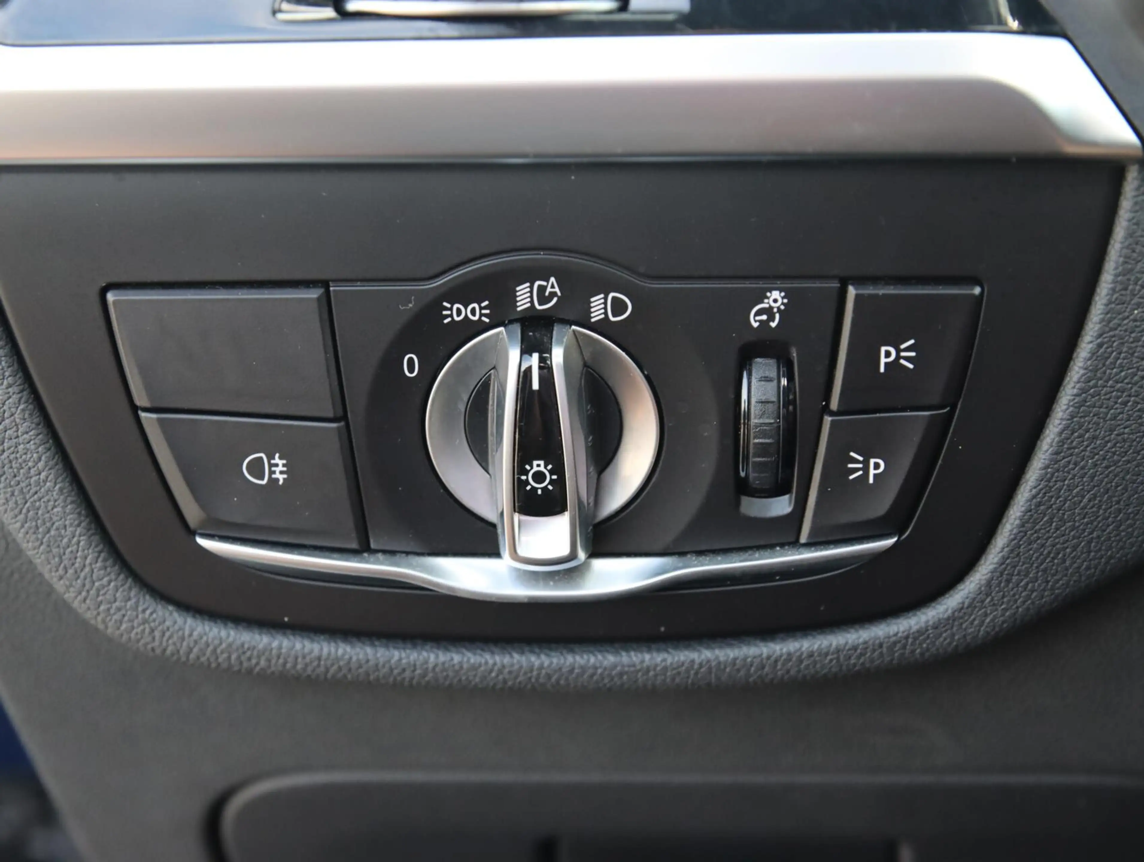 BMW iX3 High Executive 80 kWh| Panoramadak | SOH 93,7% — photo 41