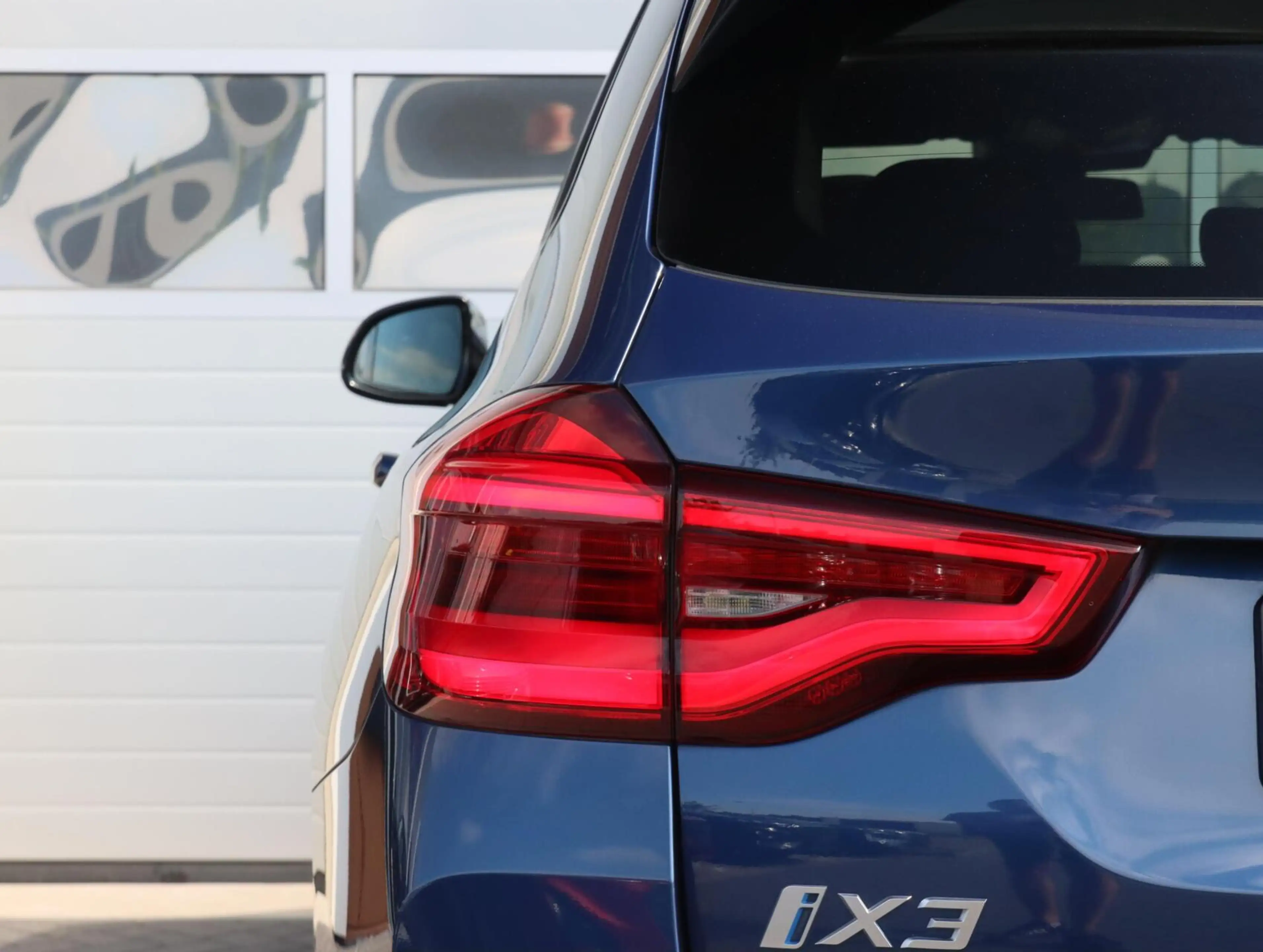 BMW iX3 High Executive 80 kWh| Panoramadak | SOH 93,7% — photo 48