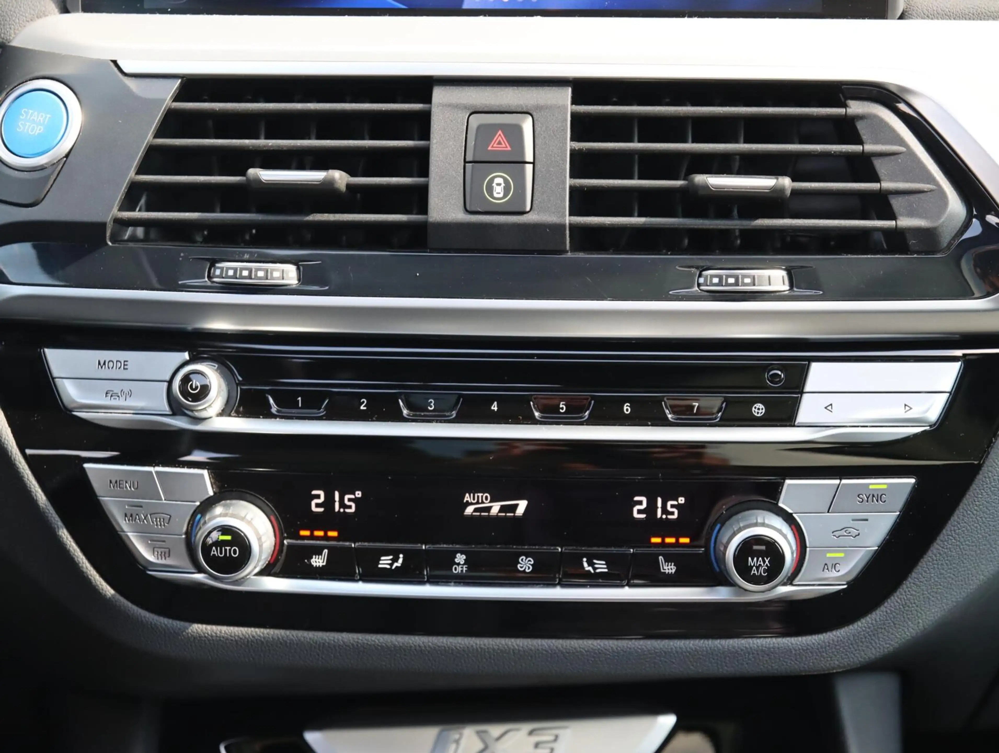 BMW iX3 High Executive 80 kWh| Panoramadak | SOH 93,7% — photo 22