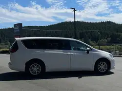 Chrysler Grand Caravan 2022