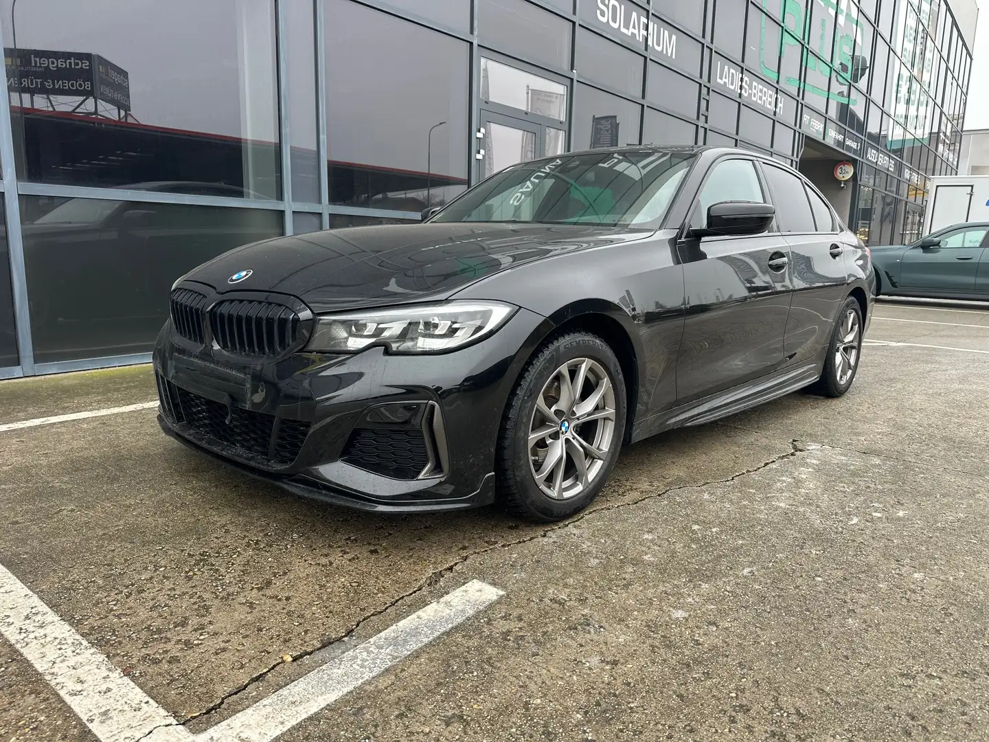 BMW 316 316d Aut. Schwarz - 1