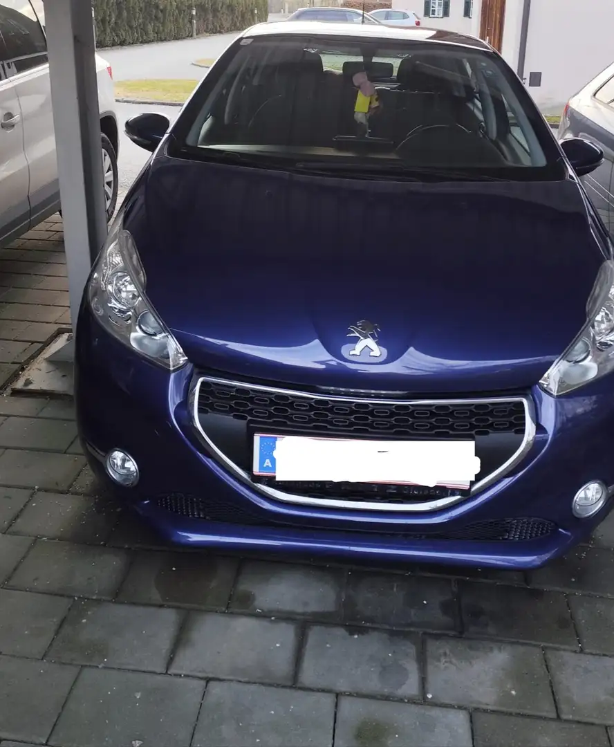 Peugeot 208 208 Active 1,2 VTi 82 Active Blau - 2