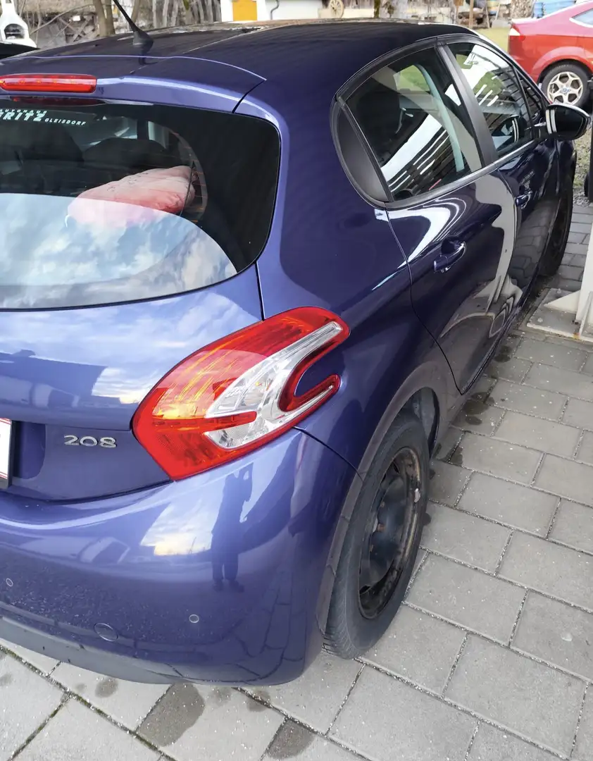 Peugeot 208 208 Active 1,2 VTi 82 Active Blau - 1