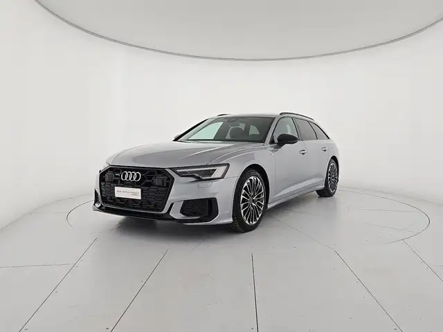 Audi A6 Avant main image
