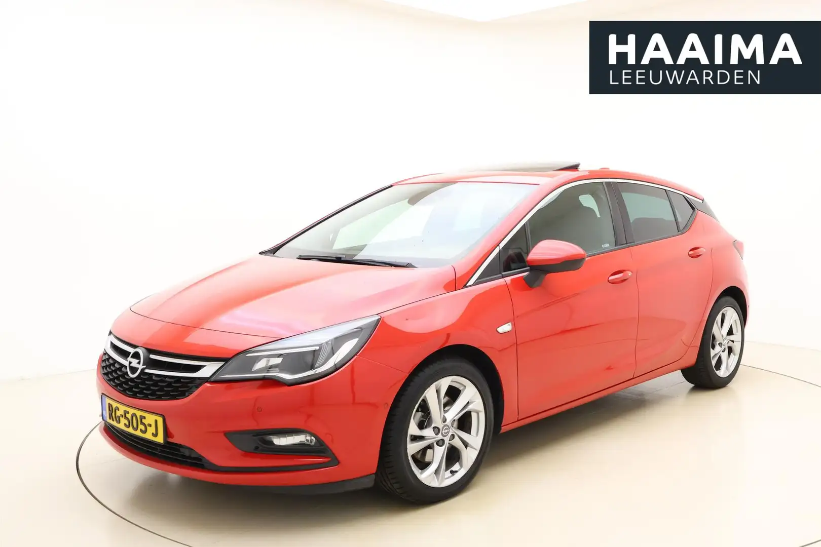 Opel Astra 1.6 Innovation 200 PK | Navigatie | Lederen bekled Rouge - 1
