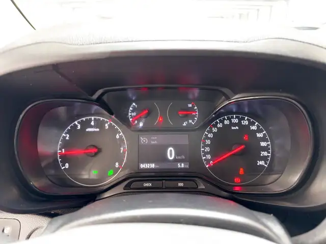 Opel Combo view 7