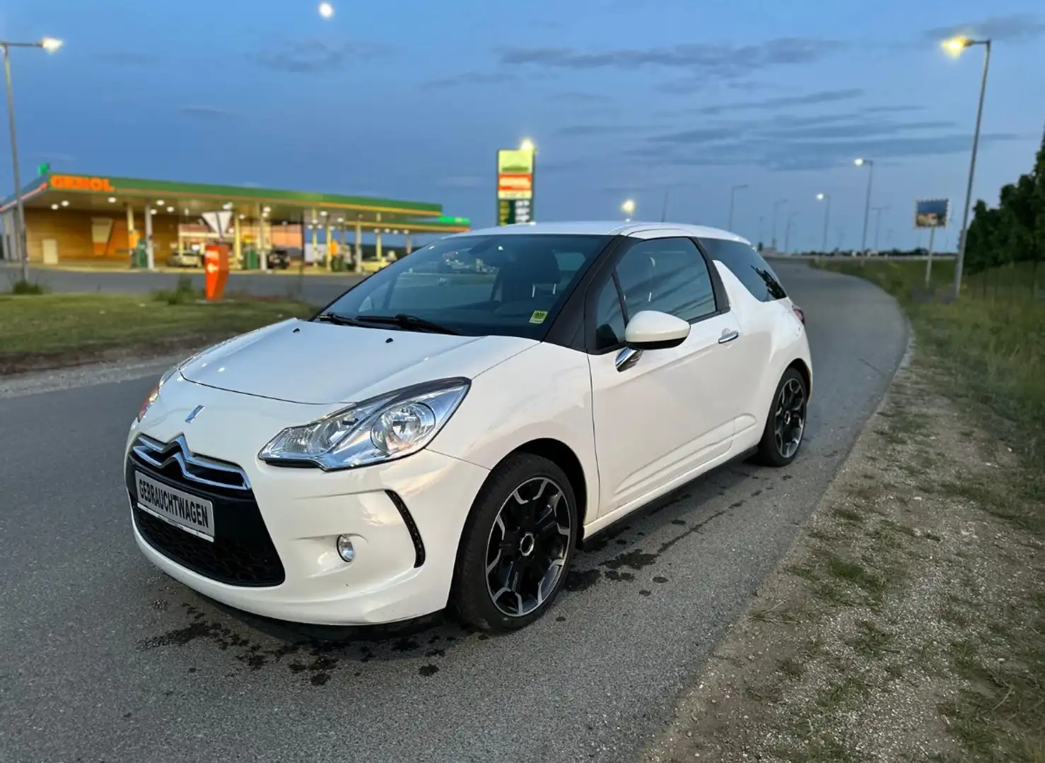 Citroen DS3 VTi 120 SoChic - 2