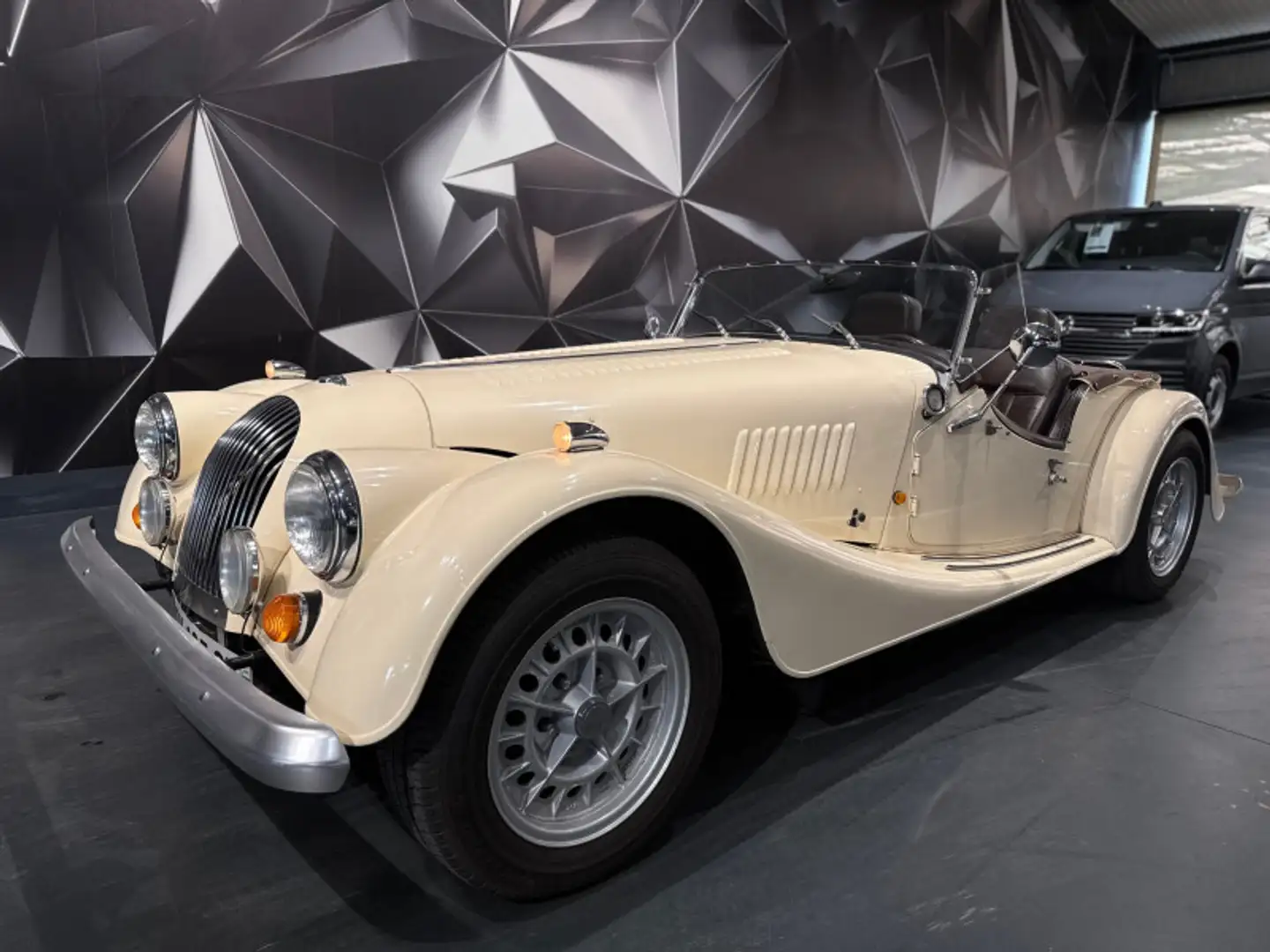 Morgan Plus 8 V8 Rover 3.5 193 CH Alb - 1