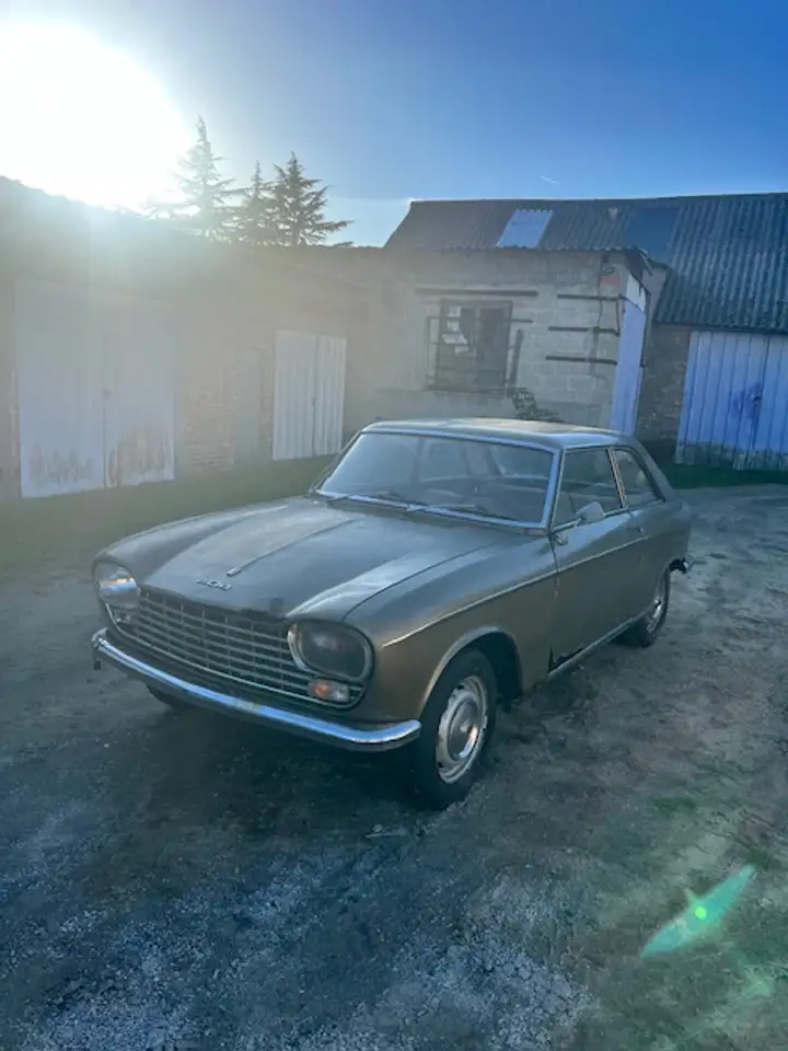 Peugeot 204 Coupé Pinifarina, foto 3
