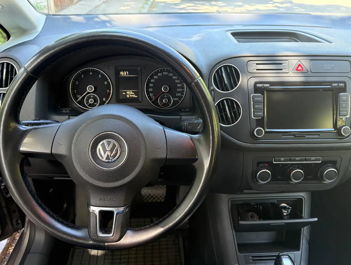 Volkswagen Golf Plus Golf Plus Rabbit 2012 1,2 TSI DSG Rabbit 2012 Braun - 2