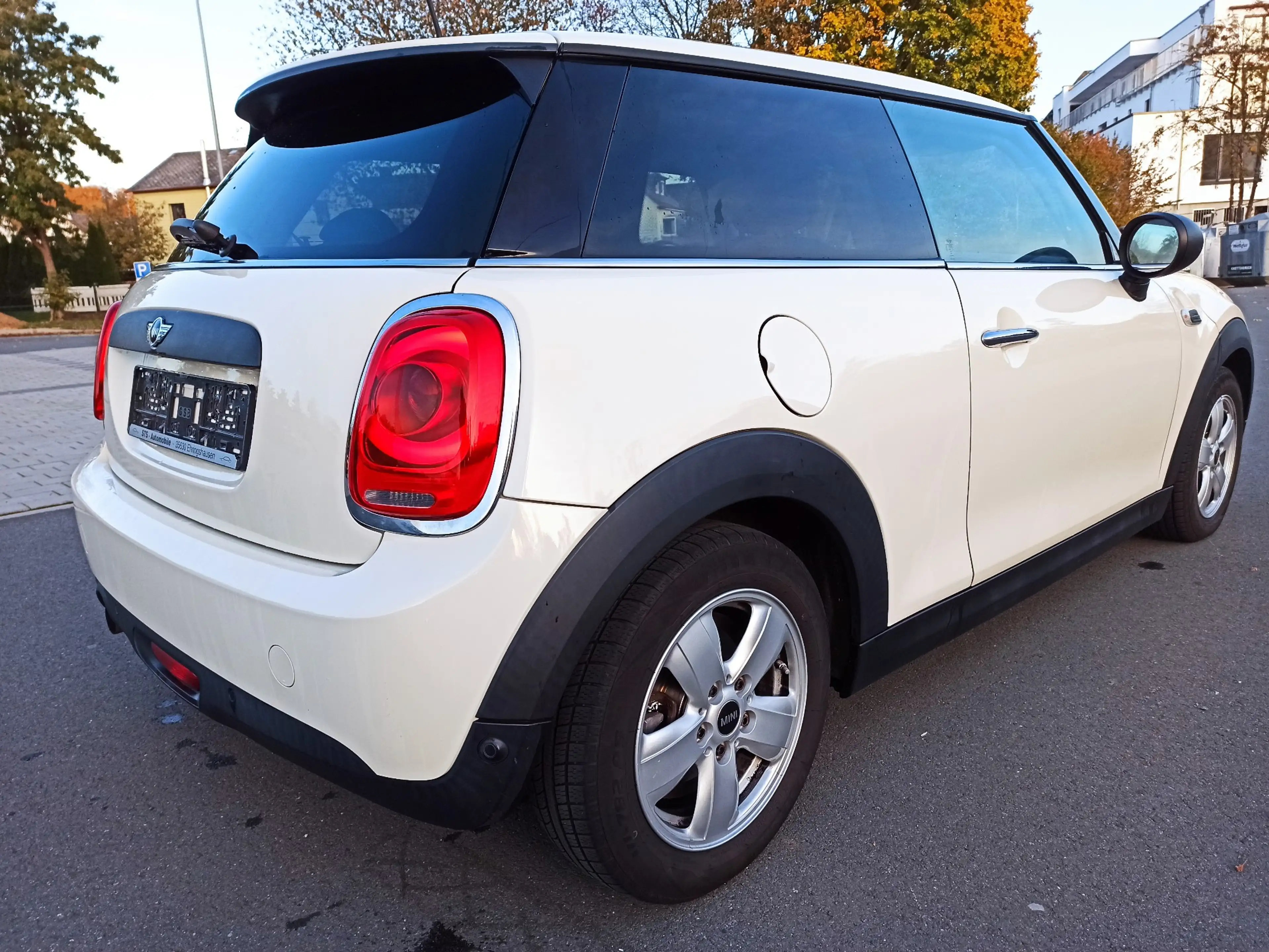MINI One One SHZG PDC Tempo Allwetter Insp/Bremsen/TÜV & Ba — photo 6