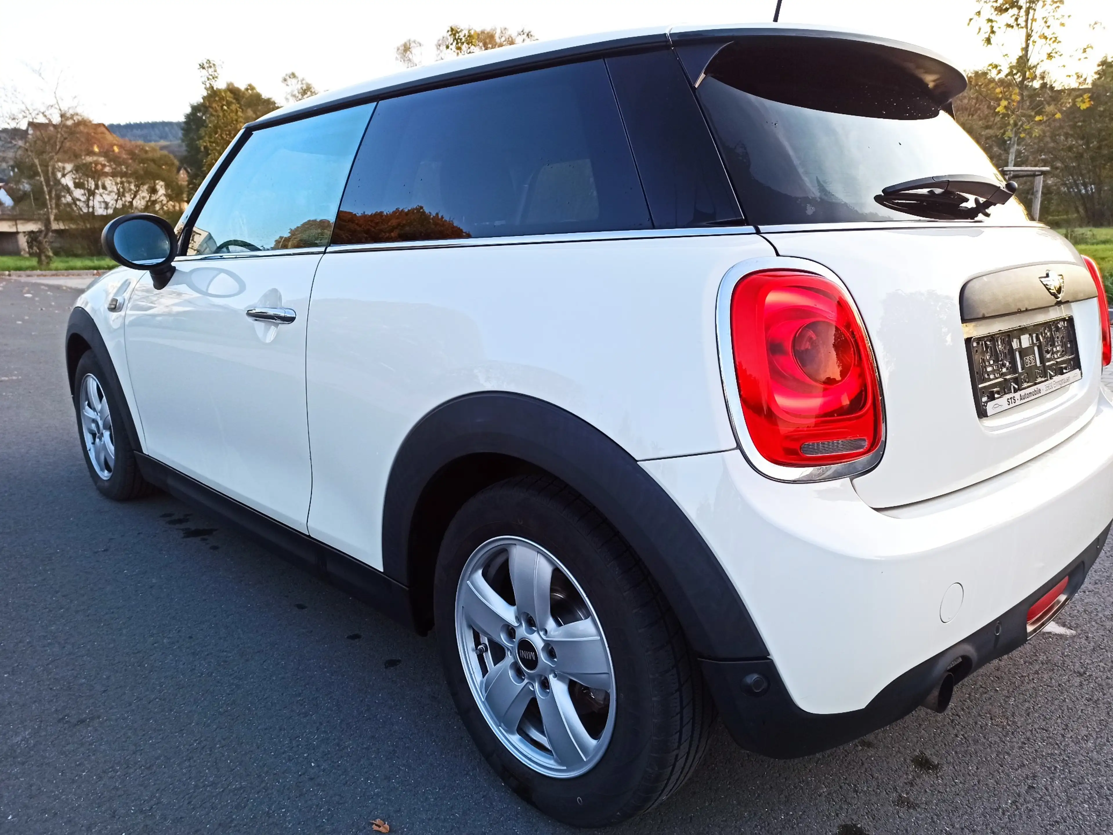 MINI One One SHZG PDC Tempo Allwetter Insp/Bremsen/TÜV & Ba — photo 8