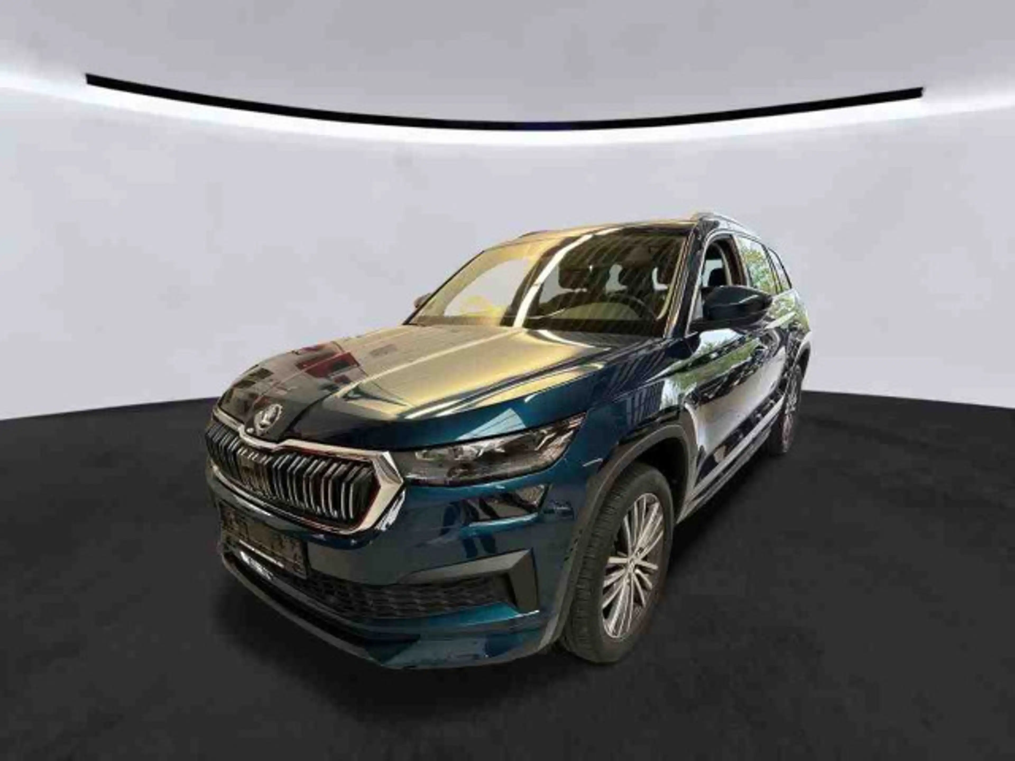 Skoda Kodiaq Laurin&Klement 2,0 TDI LED Navi 360° PANO — photo 2
