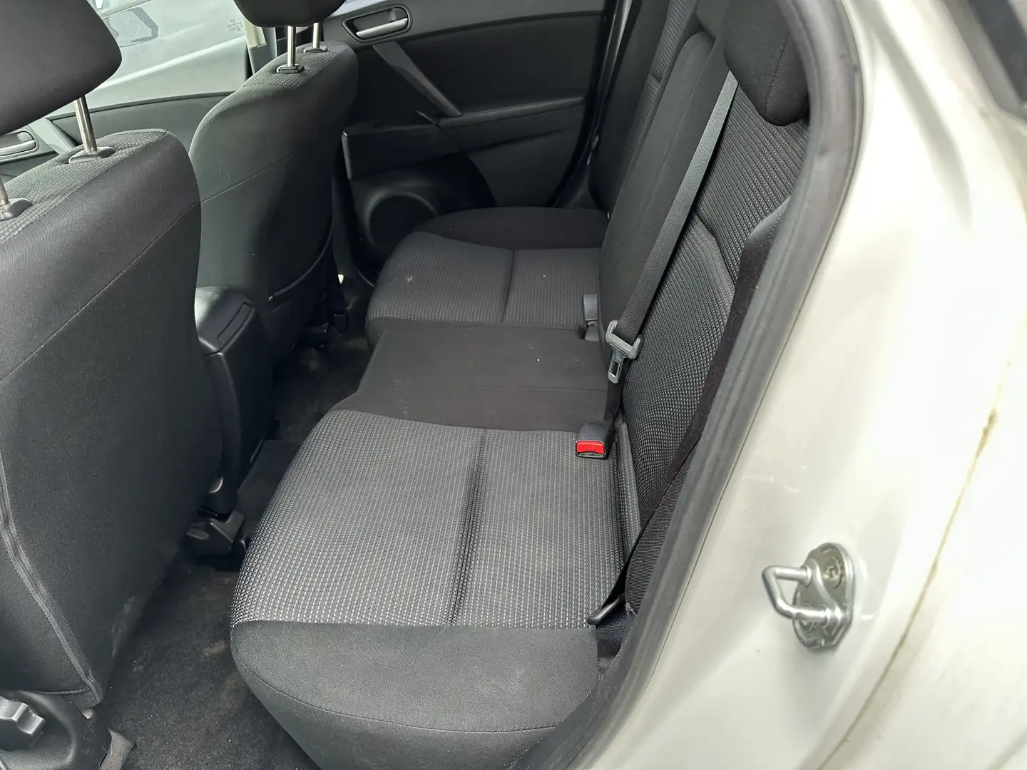 Mazda 3 Klima.,Tempomat.,Metalik-Lak.,ALU.,Neu TUV.,… Weiß - 2