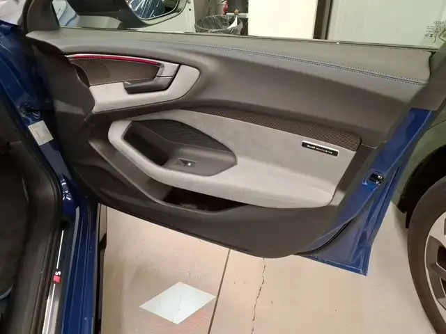 Audi S5 view 12