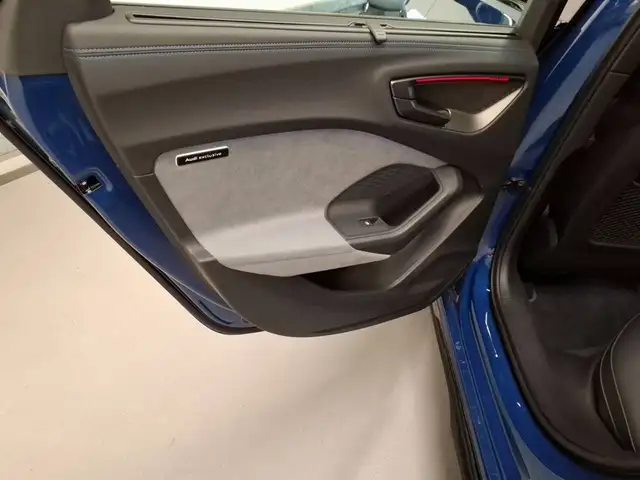 Audi S5 view 7