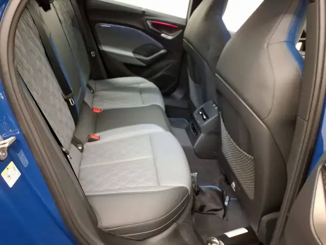 Audi S5 view 9