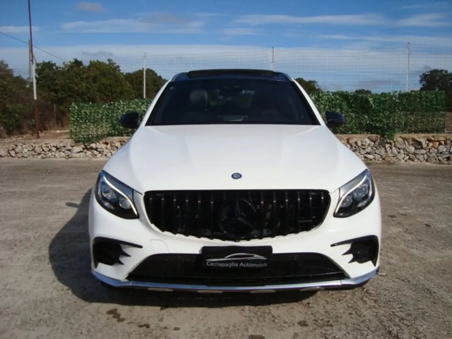 Mercedes-Benz GLC 250 d Premium Plus 4matic AMG 204cv Bianco - 2