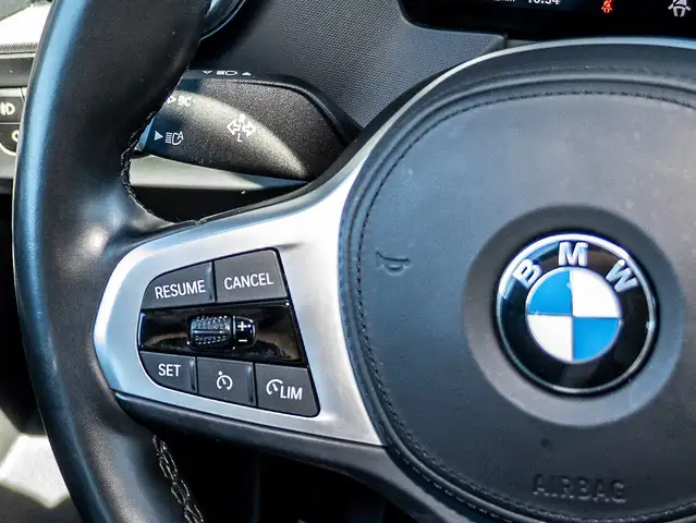 BMW 1 Series view 11