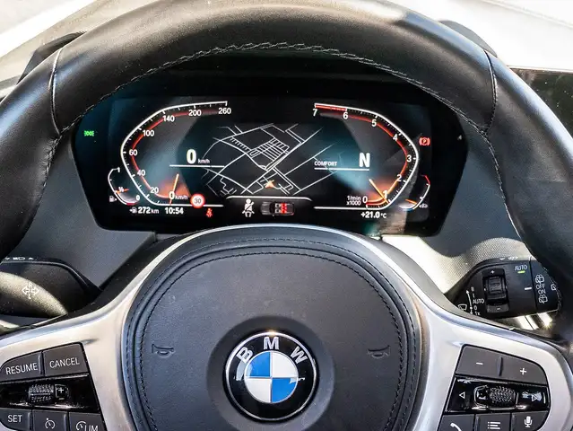 BMW 1 Series view 10