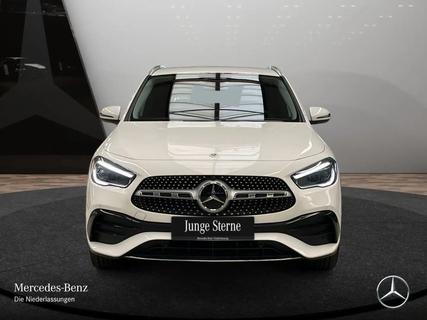 Mercedes-Benz GLA 250 e AMG+AHK+MULTIBEAM+KAMERA+KEYLESS+8G Weiß - 2