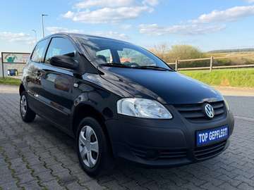 Basis, 75PS, Benzin, Schiebedach, TÜV NEU