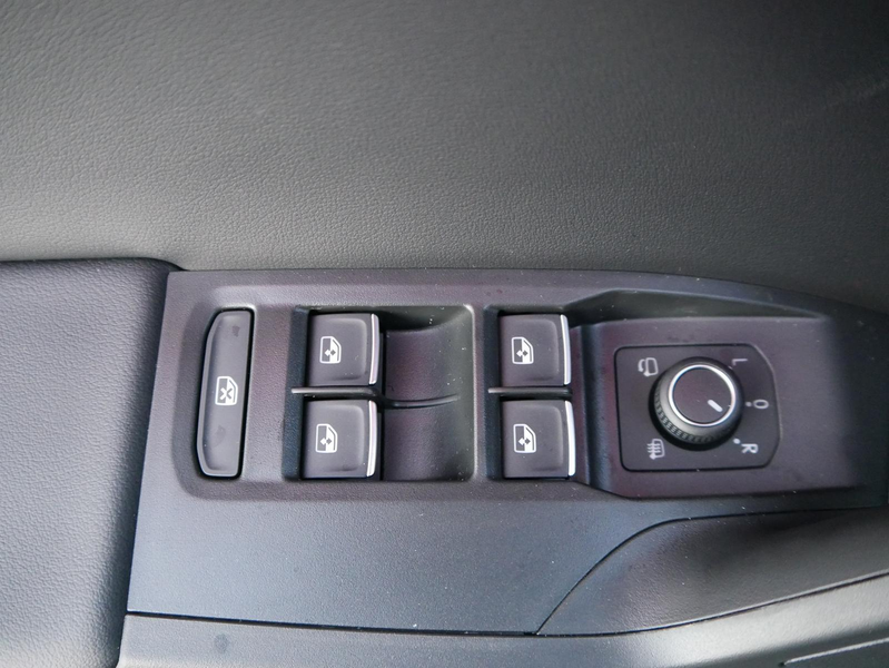 SEAT Leon Sportstourer FR 1.5 eTSI Kombi DSG*AHK-SCHWENKB... — photo 10