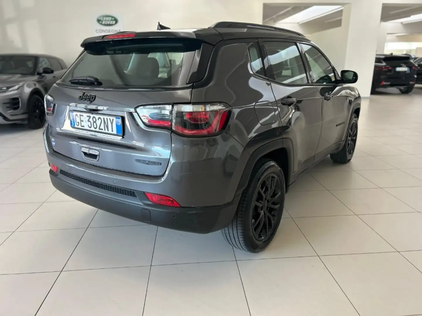 Jeep Compass 1.3 Turbo T4 150 CV aut. 2WD Limited Grigio - 2