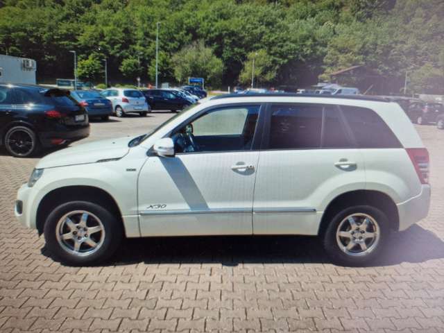 Imagine Suzuki Grand Vitara 1.9 DDIS X 30 (5-trg.) LEDER, XENON, Neuwertig WR