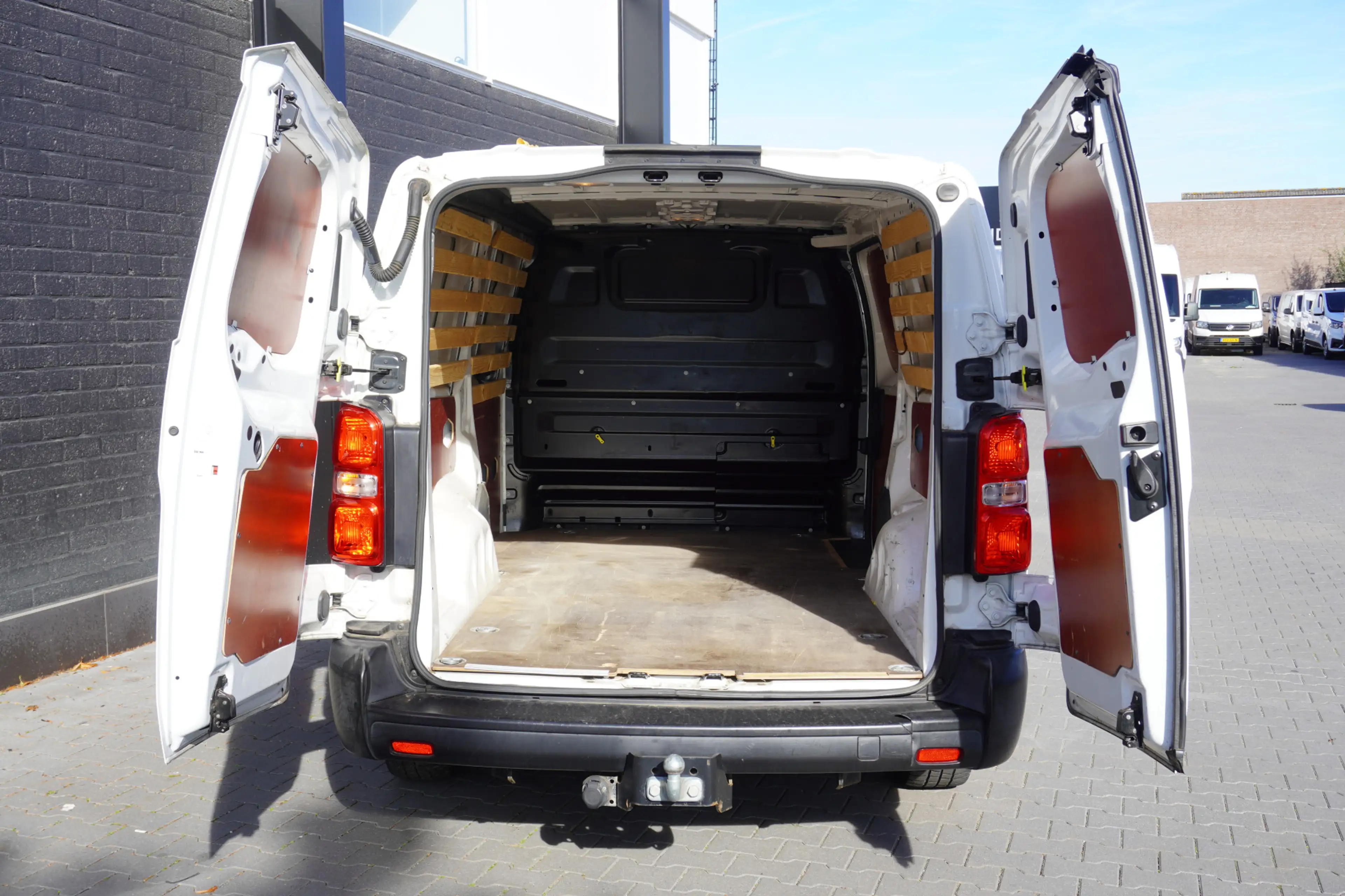 Toyota Proace Worker 2.0 D-4D L3 122PK EURO 6 - Airco - Cruise - — photo 8