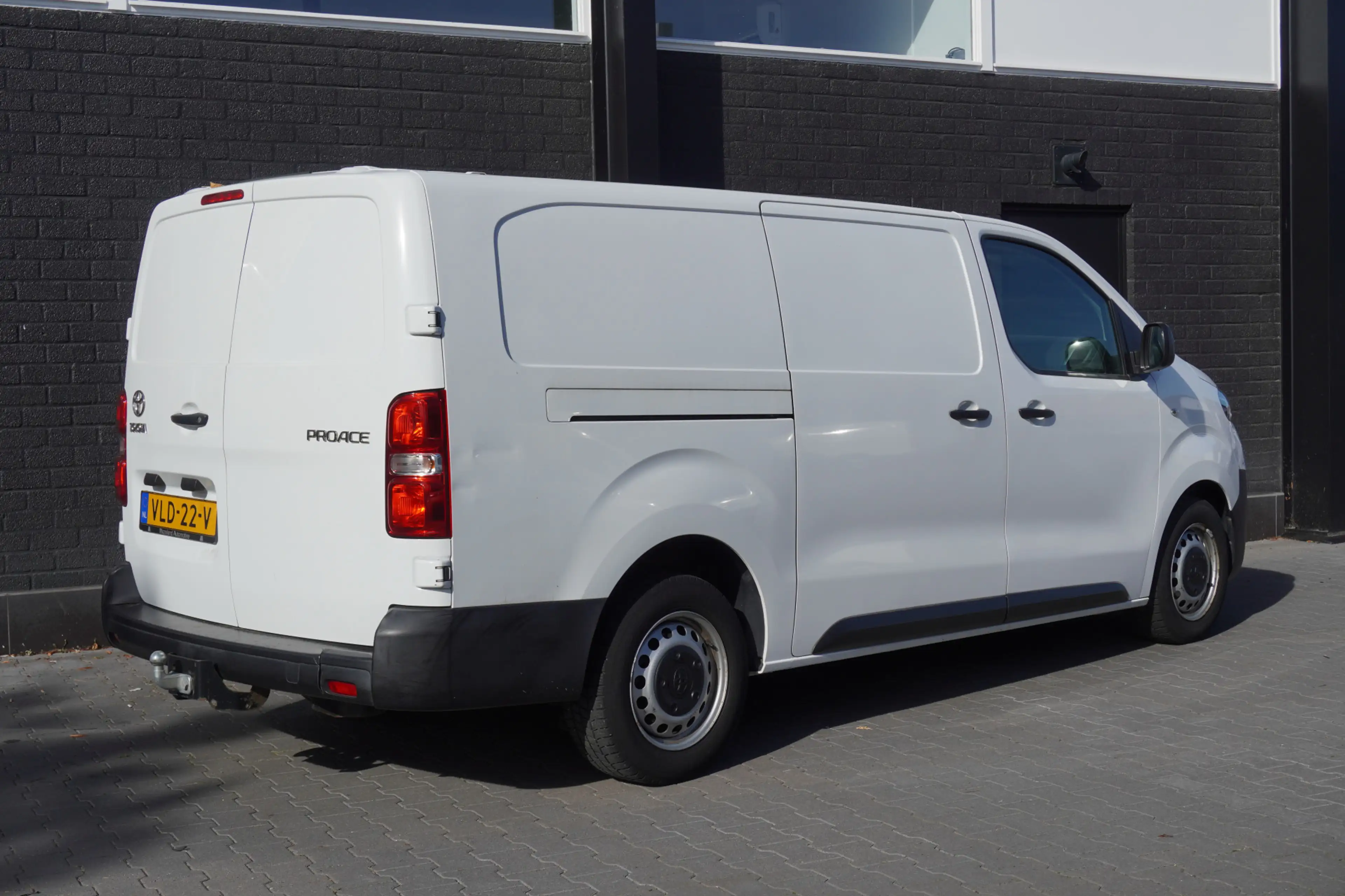 Toyota Proace Worker 2.0 D-4D L3 122PK EURO 6 - Airco - Cruise - — photo 2