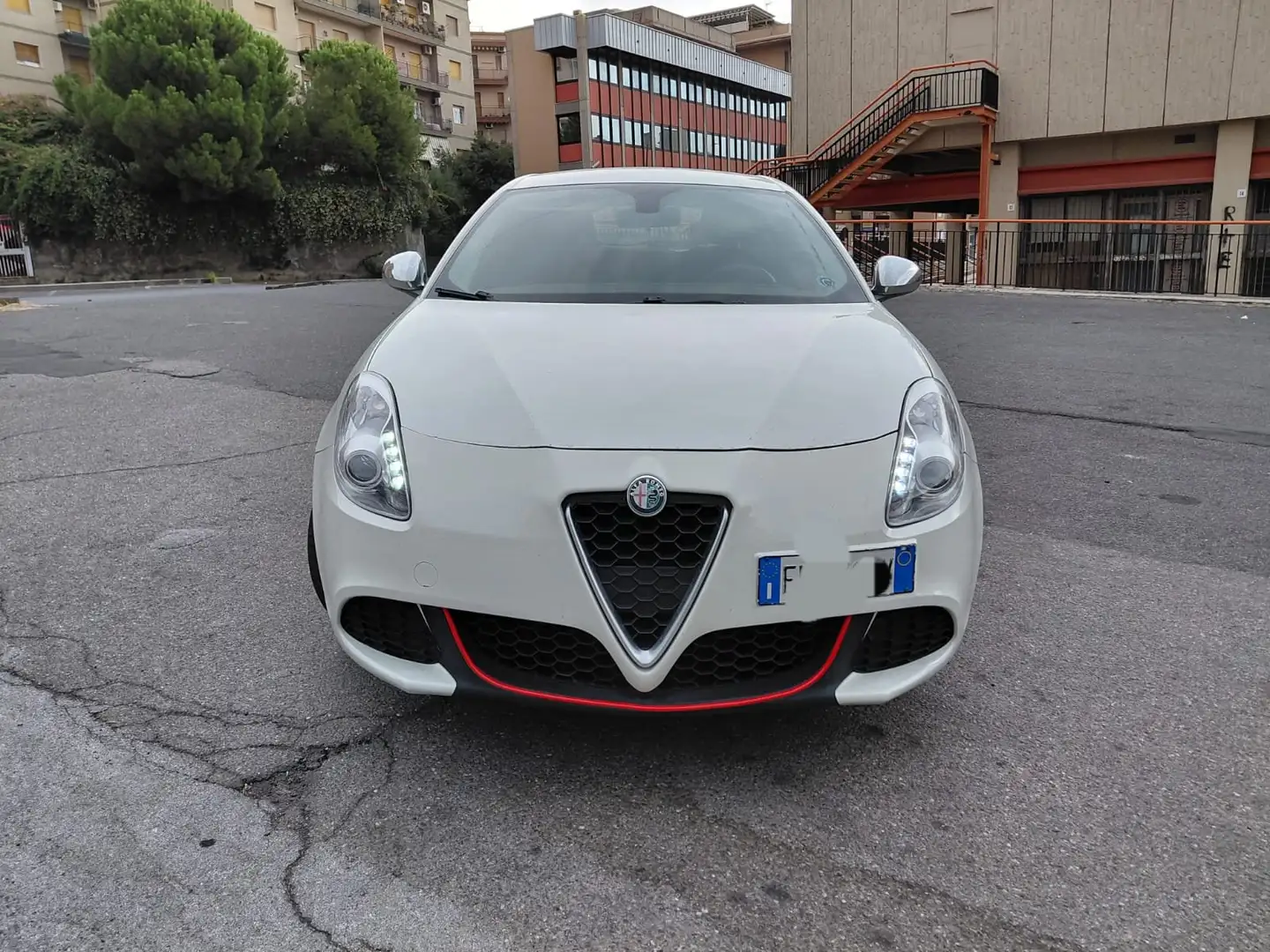 Alfa Romeo Giulietta Giulietta III 2012 1.4 tb Progression 105cv Bianco - 2