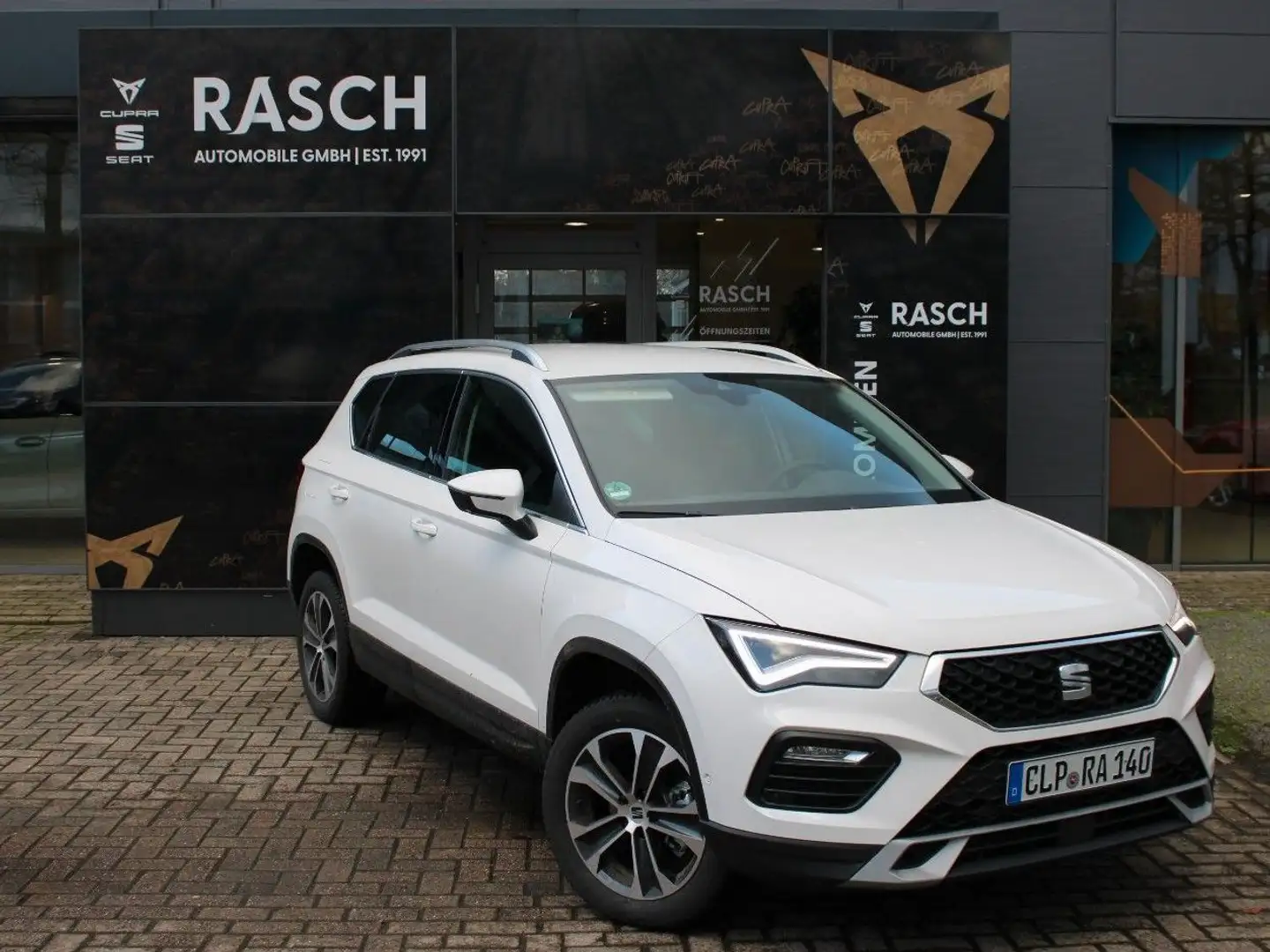 SEAT Ateca Style 1.5 TSI DSG+360°+KESSY+ACC+AHK+NAVI+ Weiß - 2