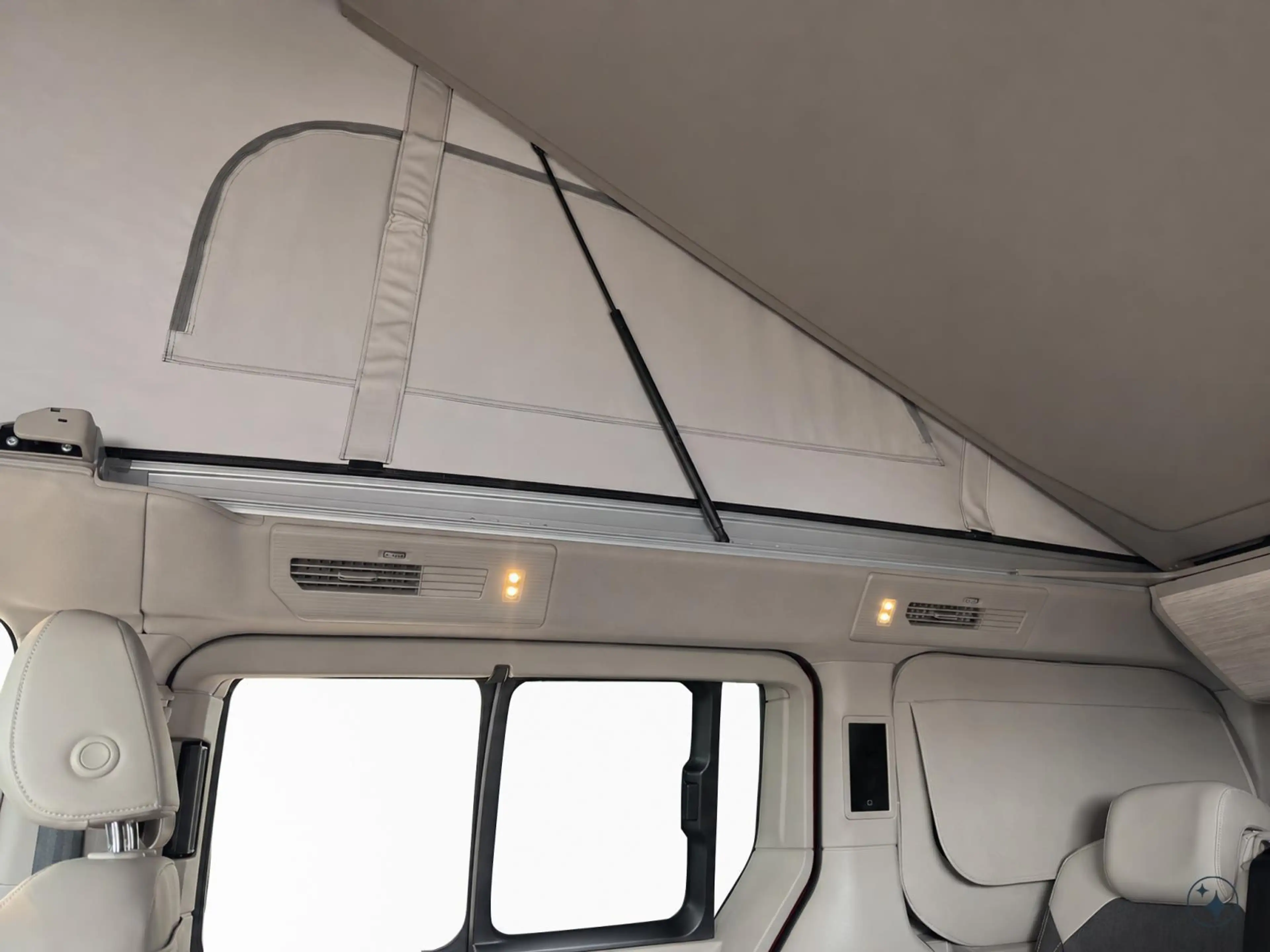 Volkswagen T7 California Ocean — photo 8