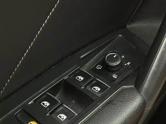 Volkswagen Tiguan Allspace view 16