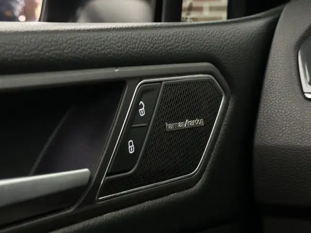 Volkswagen Tiguan Allspace view 15