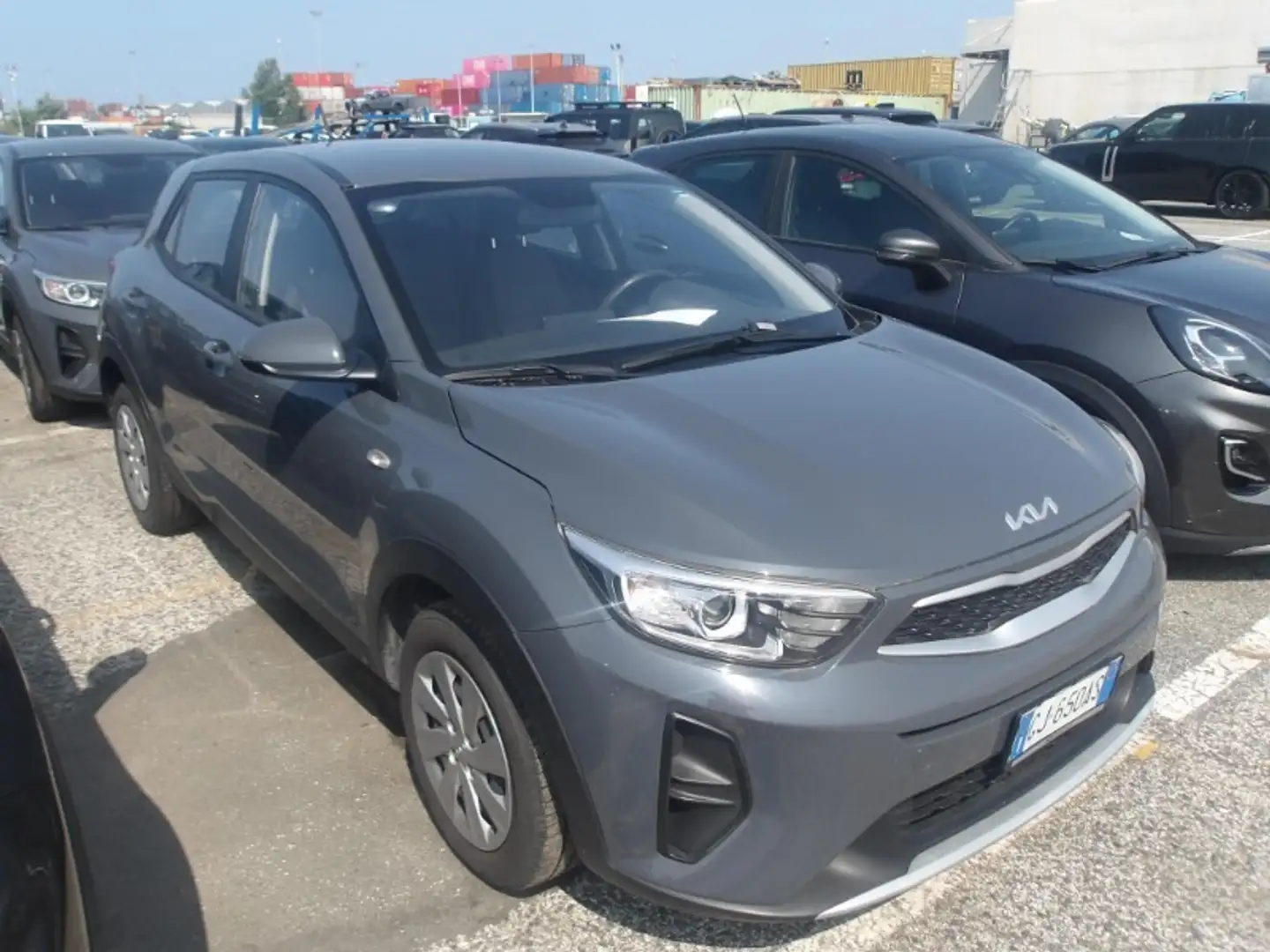 Kia Stonic 1.2 dpi Urban 84cv - 1